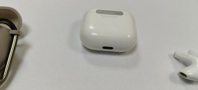 Apple airpods 4 Код:01-201101634. Зображення 6
