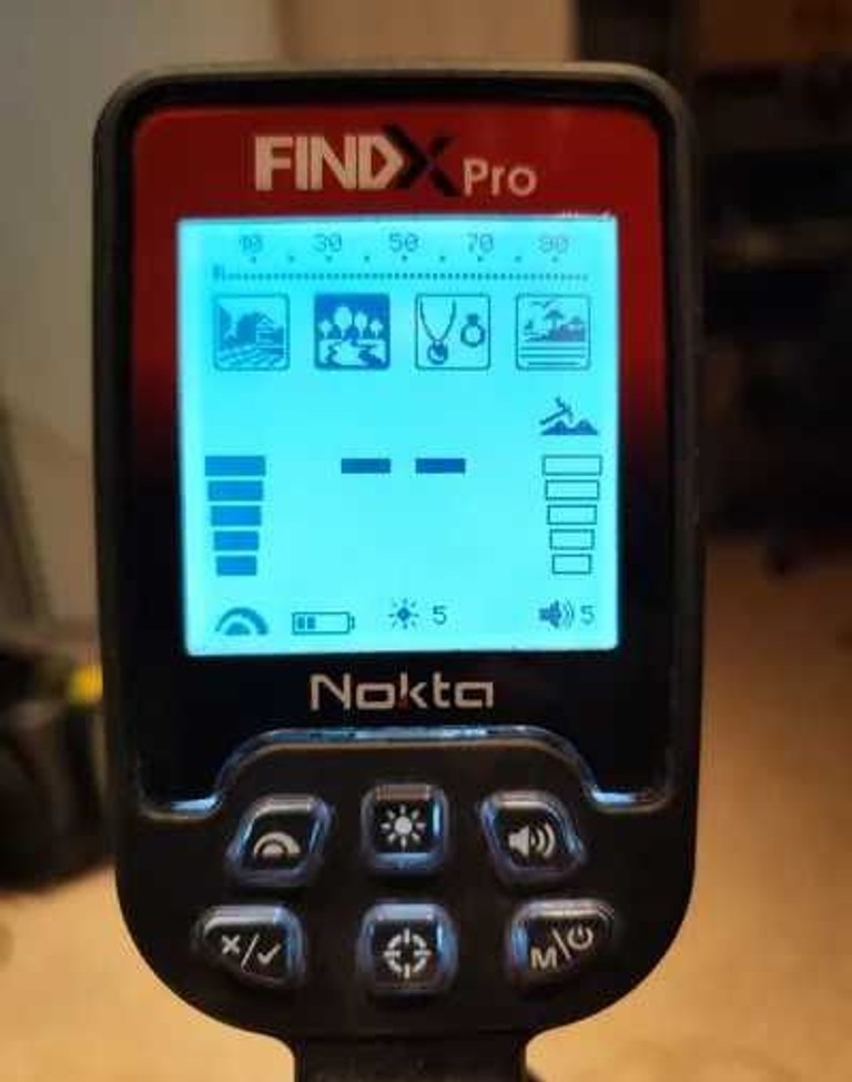 Оголошення Nokta findx pro Б/У