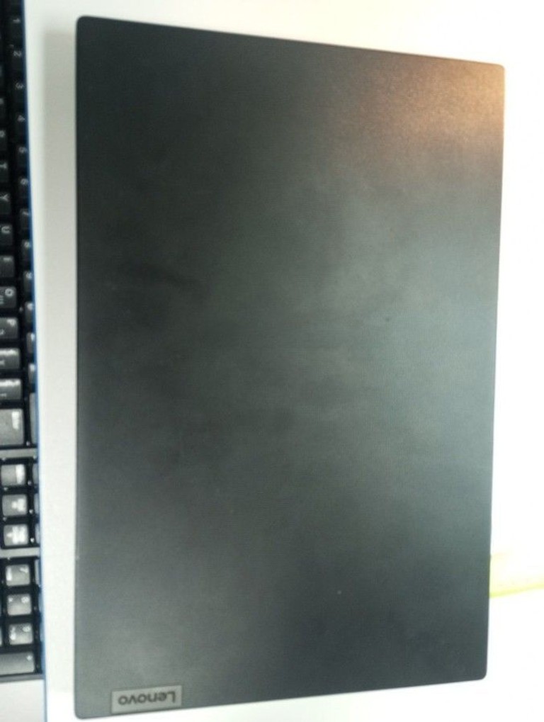 Дешево Lenovo 15/ryzen 5 7520u ddr5/8gb ddr5/hdd *відсутній/ssd 256 gb/*інтегрована з ломбарду