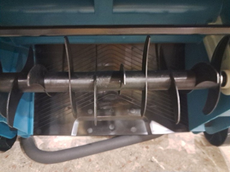 Makita UV3200 Код:01-201146799. Зображення 5