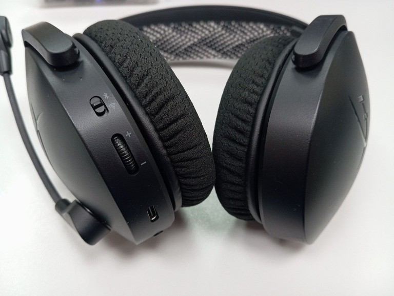 Дешево Hyperx cloud jet з ломбарду