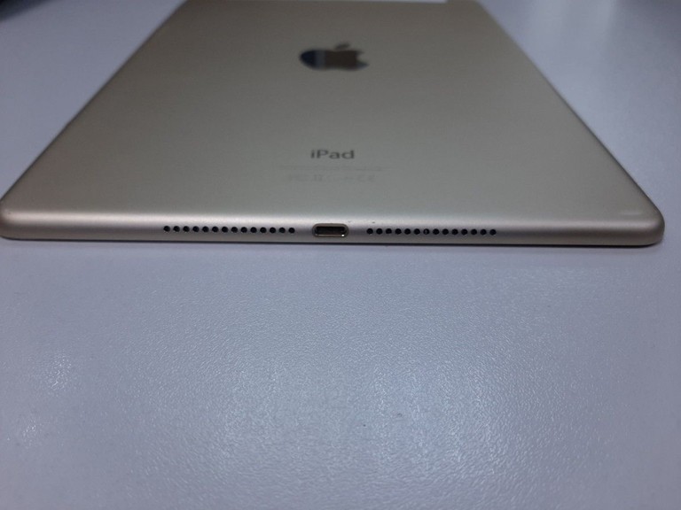 Дешиво Apple ipad air 2 wifi 16gb 3g с ломбарда