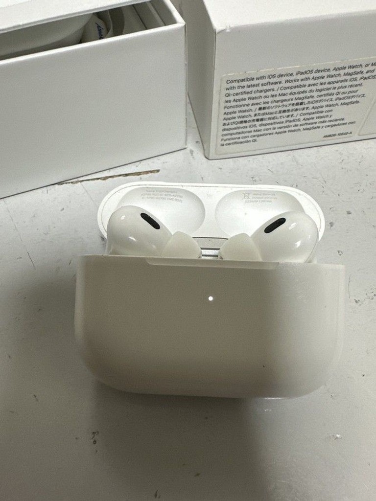 Объявление Apple airpods pro 2nd generation magsafe Б/У