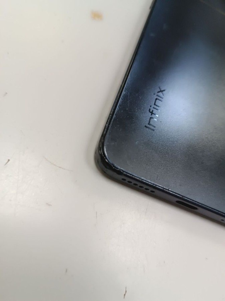 Объявление Infinix smart 8 3/64gb Б/У
