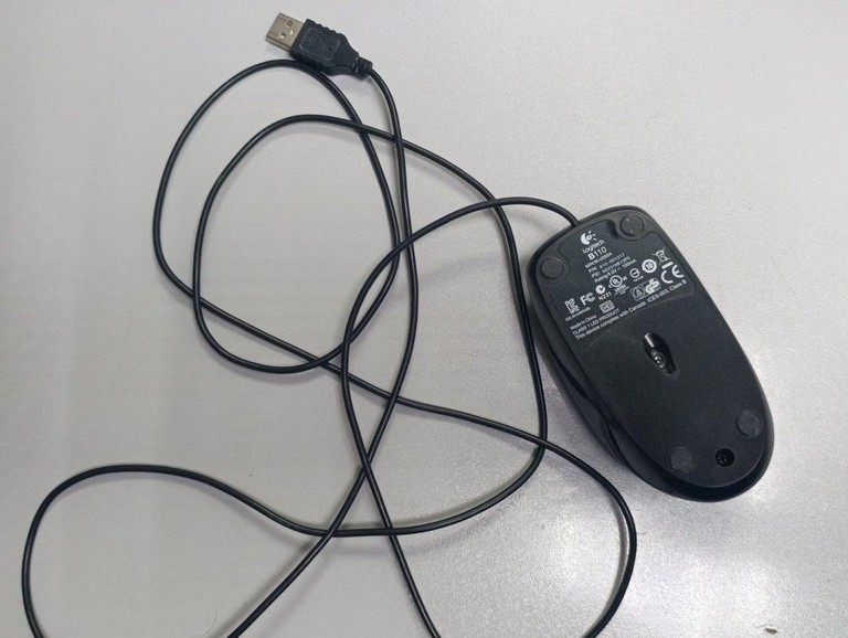 Купить Logitech B110 Optical USB Mouse (910-005508) Б/У