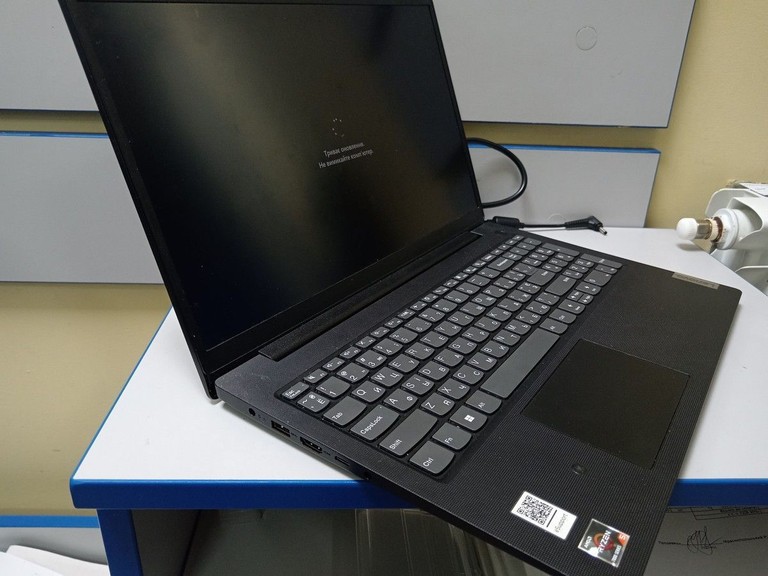 Дешево Lenovo 15/ryzen 5 7520u ddr5/16gb ddr5/hdd *відсутній/ssd 512 gb/*інтегрована з ломбарду