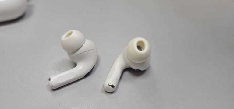 Apple AirPods Pro (MWP22)