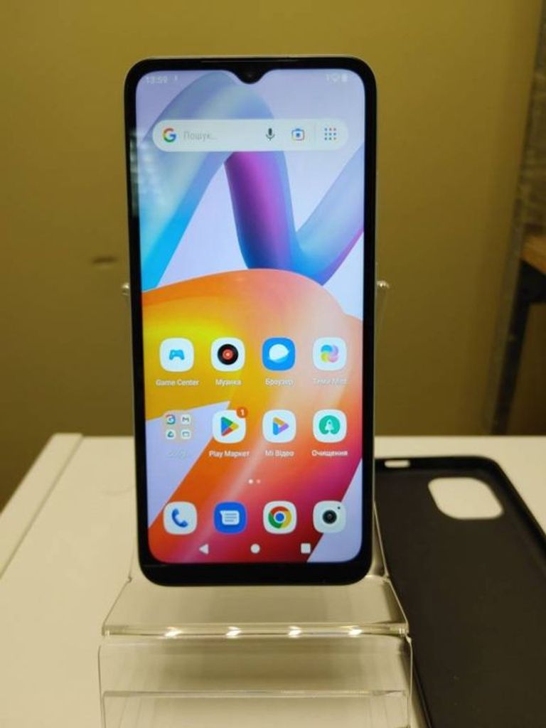 Купити Xiaomi Mi A2 4/32GB Black Б/У