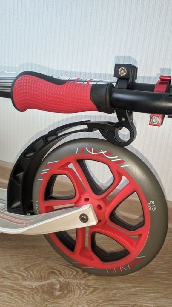 Дешиво Самокат SMJspor с ломбарда