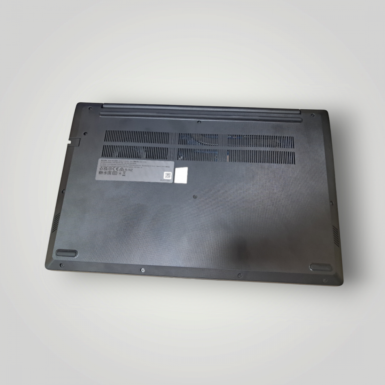 Дешиво Lenovo v15 g4 iru с ломбарда