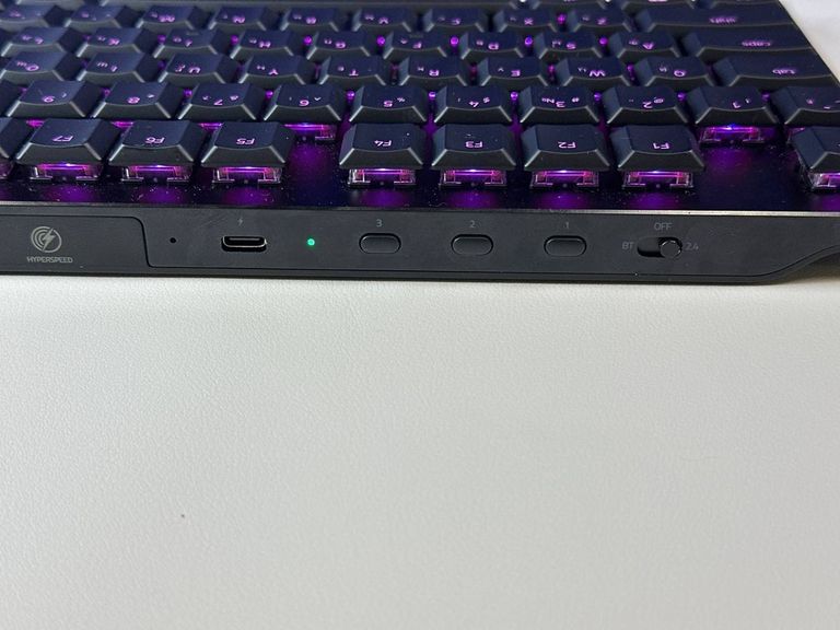 Распродажа Razer deathstalker v2 pro tkl switch, продавец Техноскарб