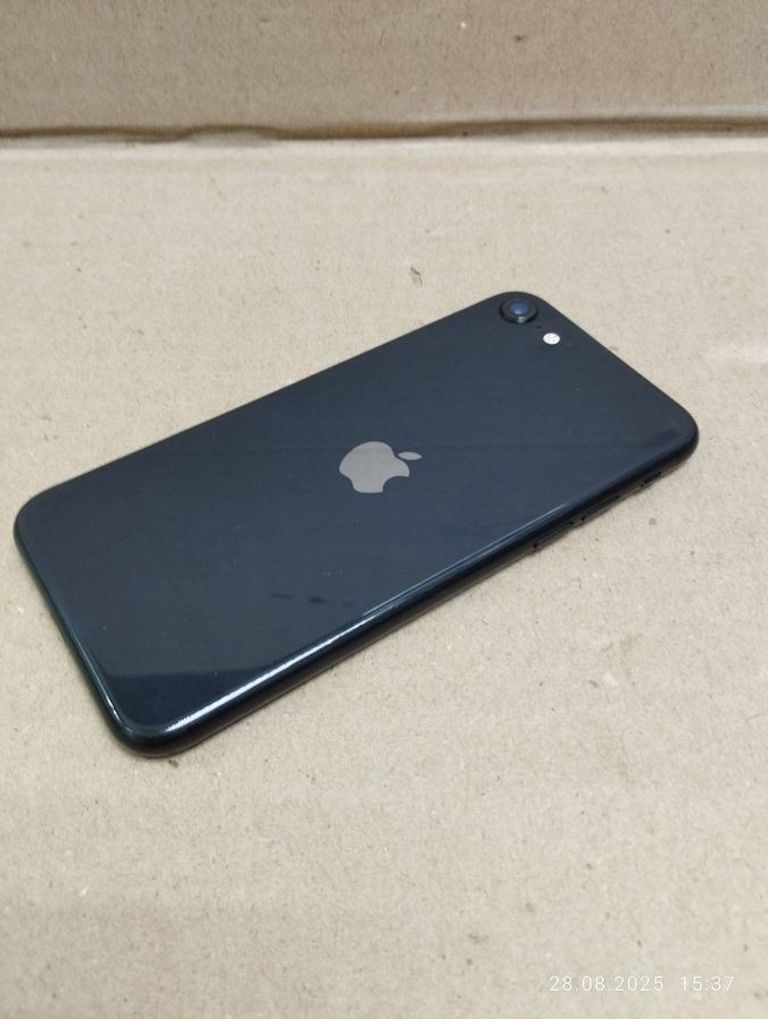 Apple iphone se 2020 256gb Код:01-200607794. Изображение 8
