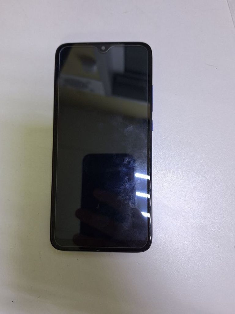 Дешево Xiaomi Redmi 7 4/64GB Blue з ломбарду