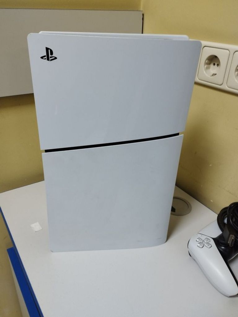 Объявление Sony PlayStation 5 825GB Б/У