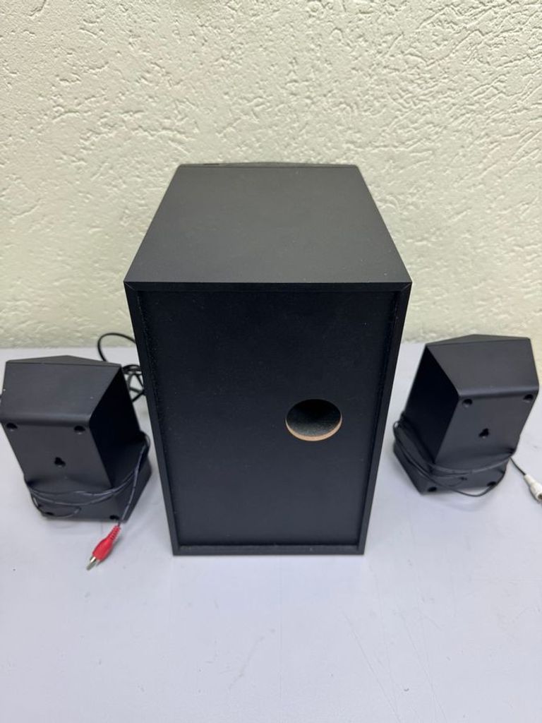 Оголошення F&d A180X Black Б/У