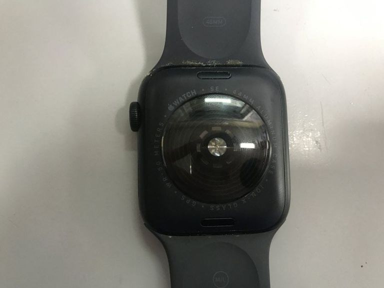 Дешево Apple watch se 2 gps 44mm aluminium case з ломбарду