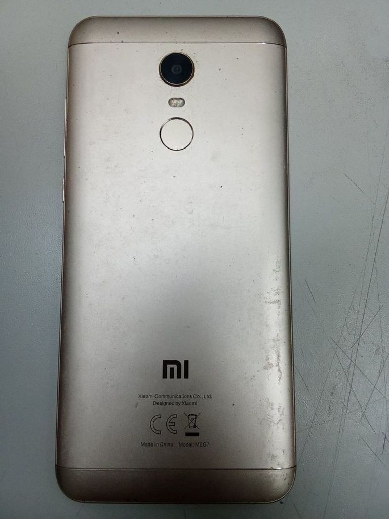 Розпродаж Xiaomi redmi 5 plus 4/64gb, продавець Техноскарб