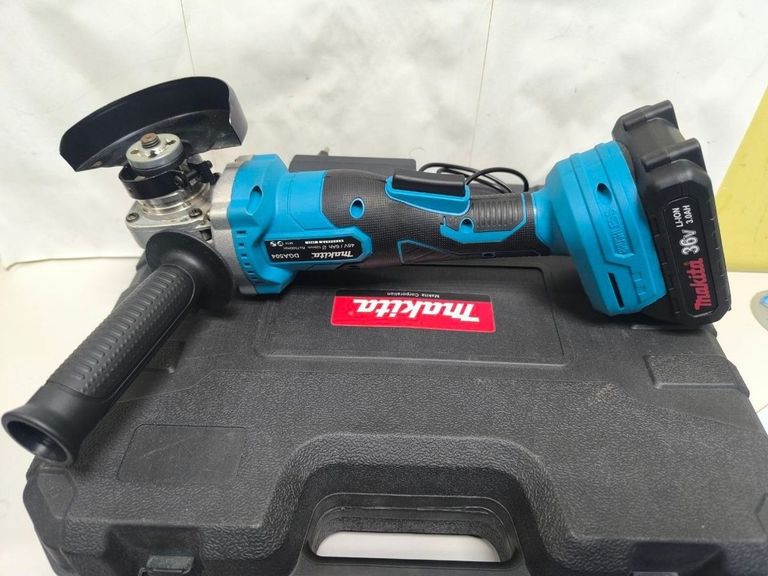 Купить Makita dga504 tyoe2/ddf482/2акб+зп Б/У