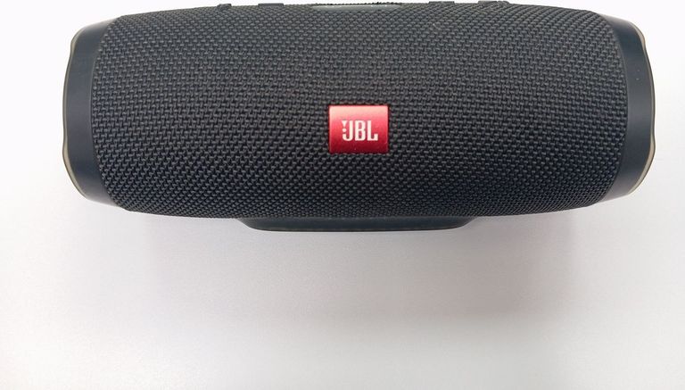 Купить JBL Charge 3 Red (CHARGE3RED) Б/У