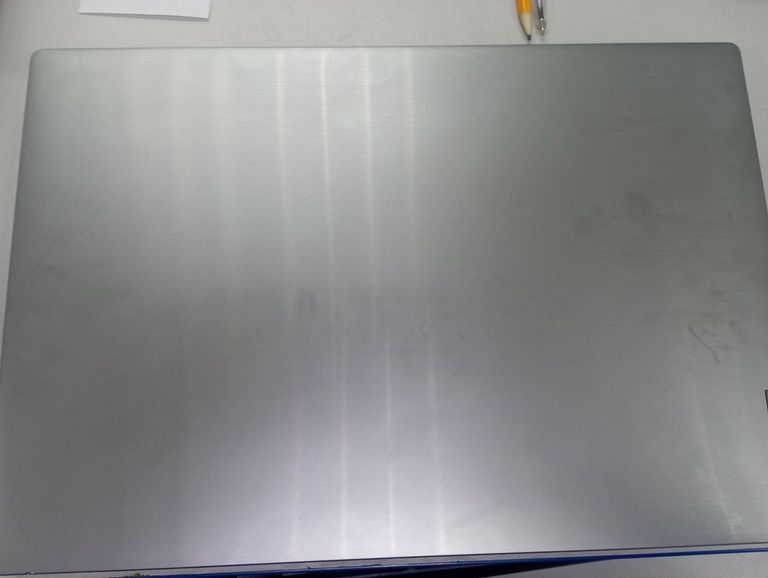 Дешиво Lenovo 15/pentium 5405u ddr4/4gb ddr3/hdd 120 gb/ssd *відсутній/geforce mx110 2gb с ломбарда