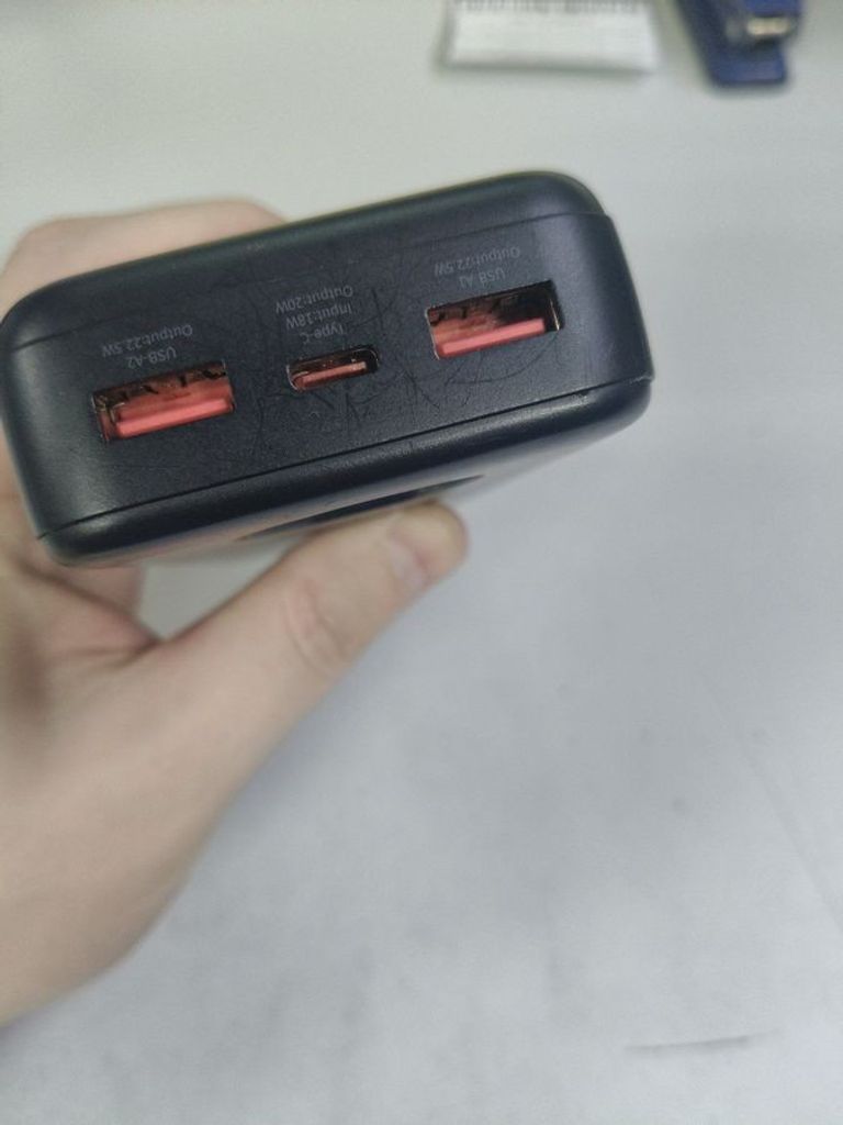 Дешево Vinga 20000 mah qc3.0 з ломбарду