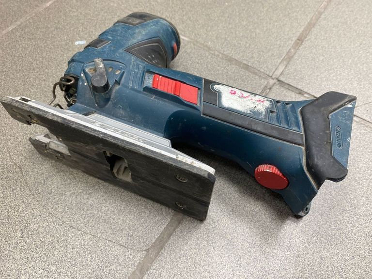 Распродажа Bosch gbh 18v/gst 18v-125s/1акб 18v/4ah/зп, продавец Техноскарб