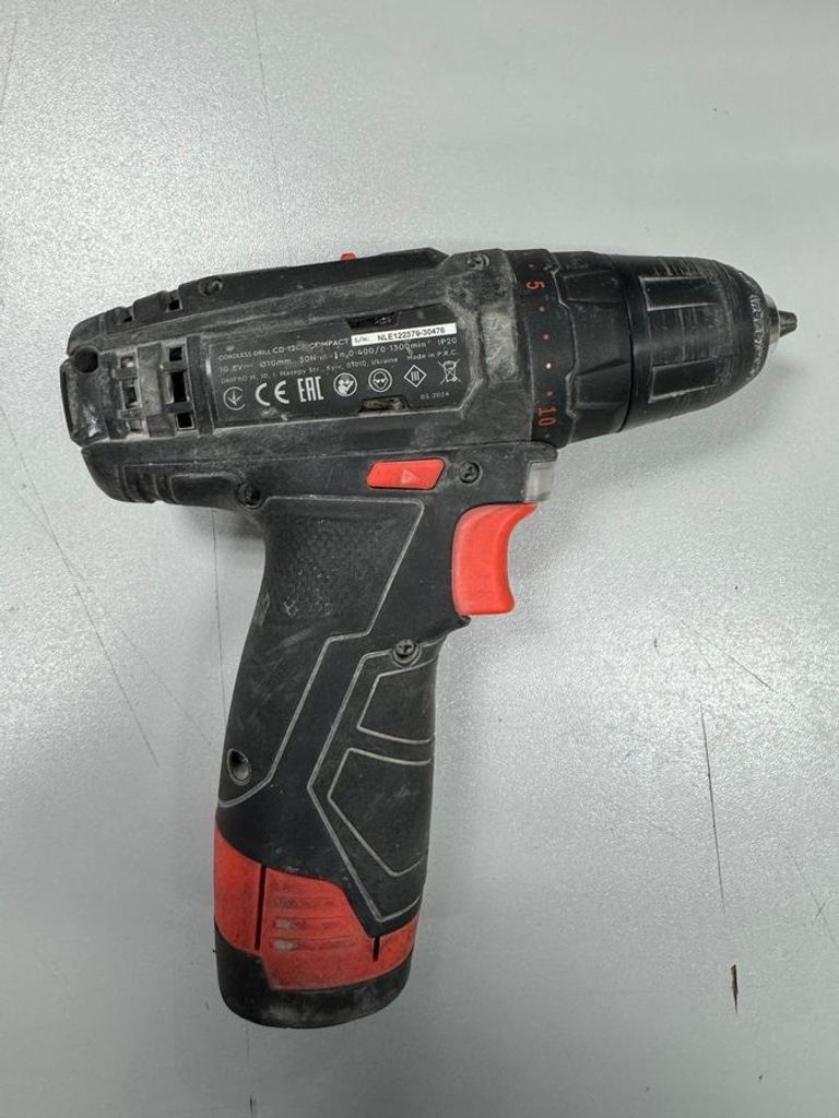 Дешево Dnipro-M cd-12cx compact з ломбарду