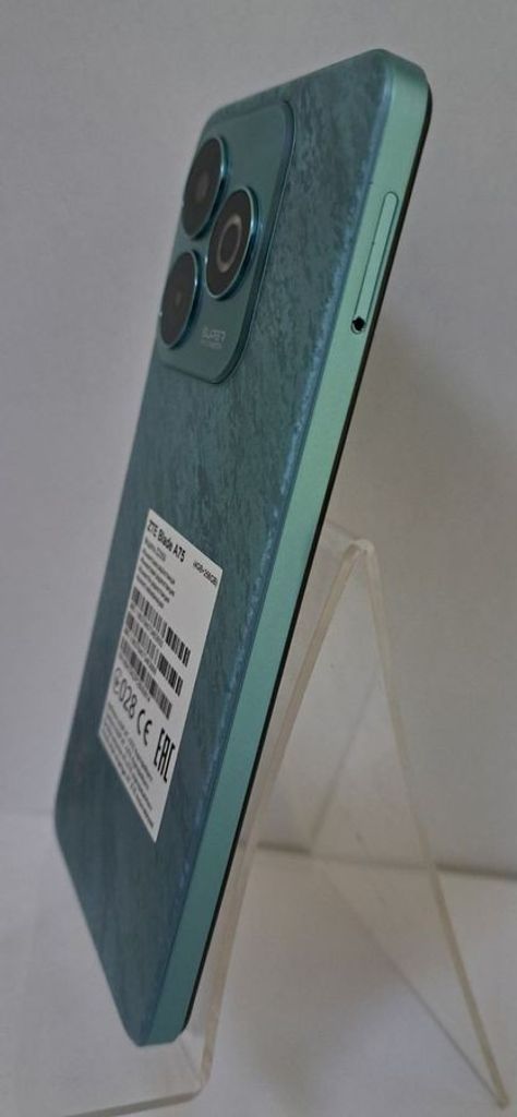 Дешево Zte blade a75 4/256gb з ломбарду