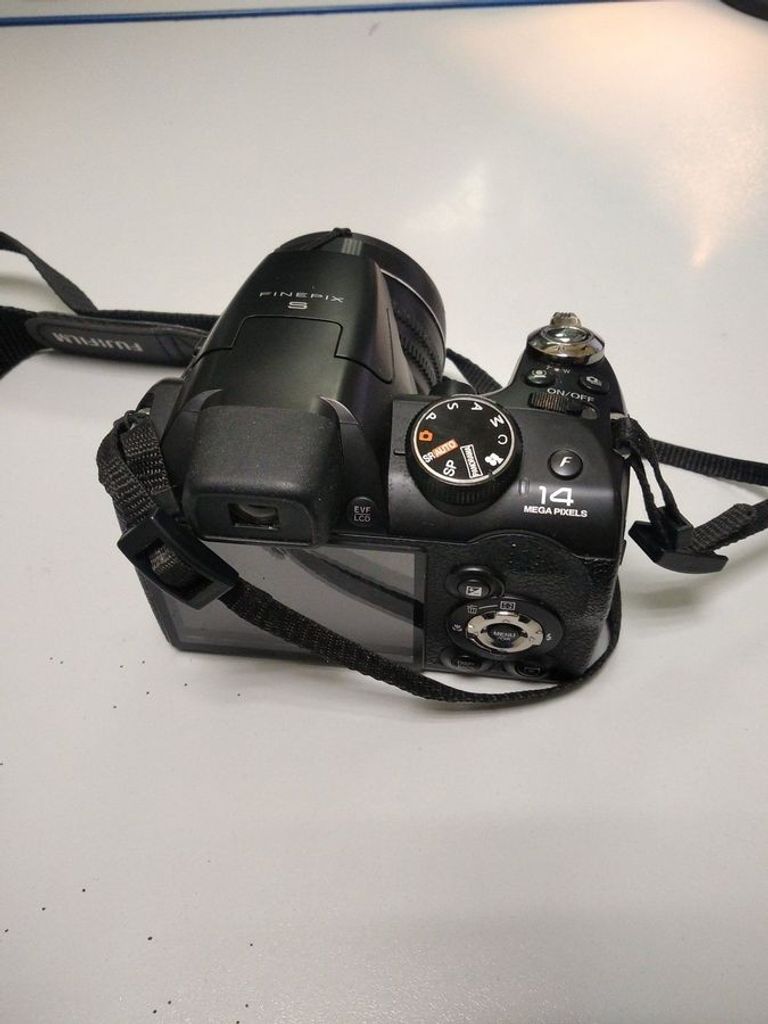 Оголошення Fujifilm finepix s4500 Б/У