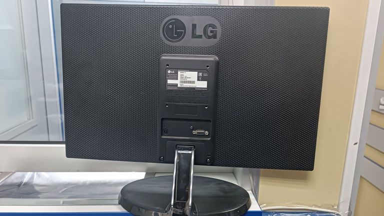 Объявление Lg 22m38a Б/У