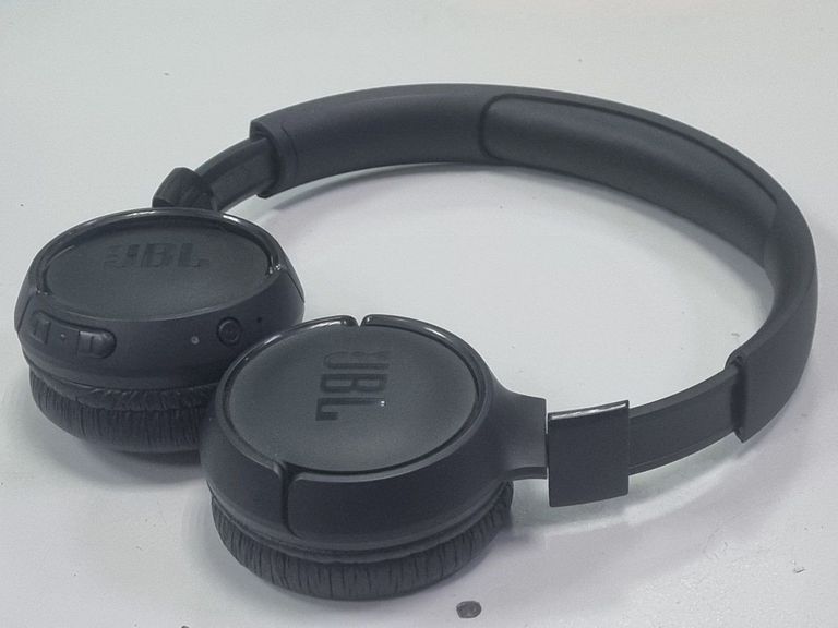 Купить Jbl tune 525bt Б/У