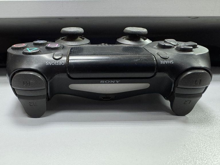 Оголошення Sony dualshock 4 v2 Б/У