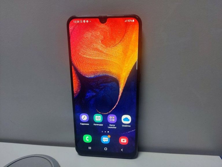 Оголошення Samsung galaxy a50 sm-a505fn 4/64gb Б/У
