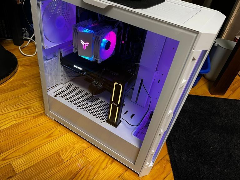 Дешиво ПК COUGAR Ryzen 5  с ломбарда