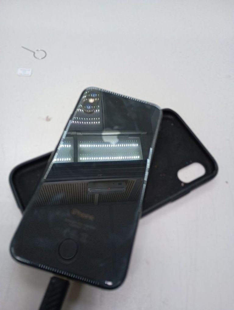 Дешево Apple iphone x 64gb з ломбарду