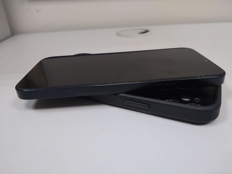 Apple iPhone 12 128GB (PRODUCT)RED Код:01-200873957. Изображение 7