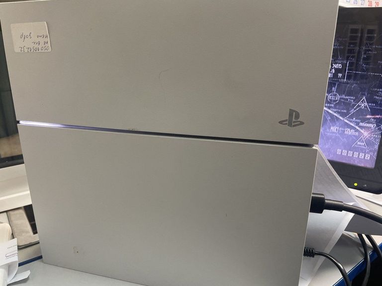 Объявление Sony playstation 4 500gb Б/У