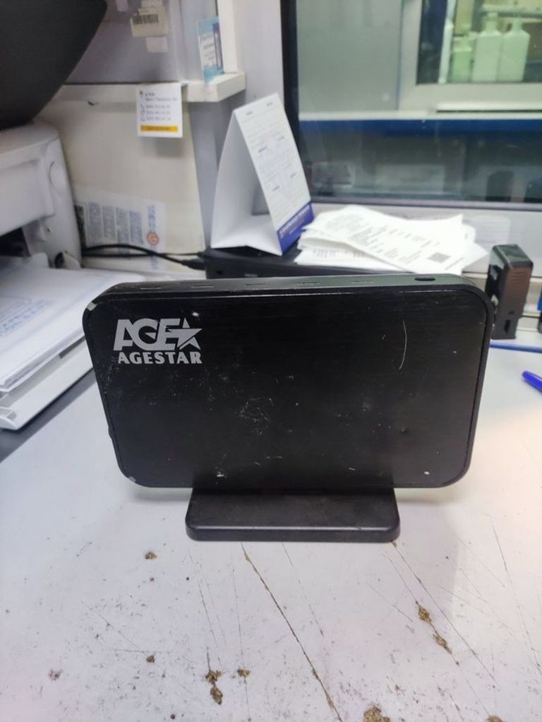 Дешиво Wd blue 1 tb/ wd10ezex-00bn5a0 с ломбарда