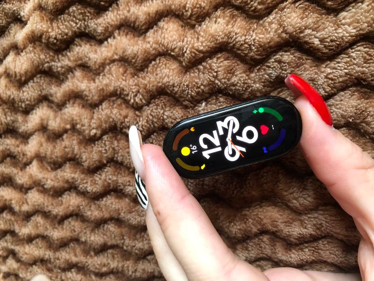 Купить Xiaomi Mi Smart Band 7 Black (BHR6008GL/BHR6007CN) Б/У