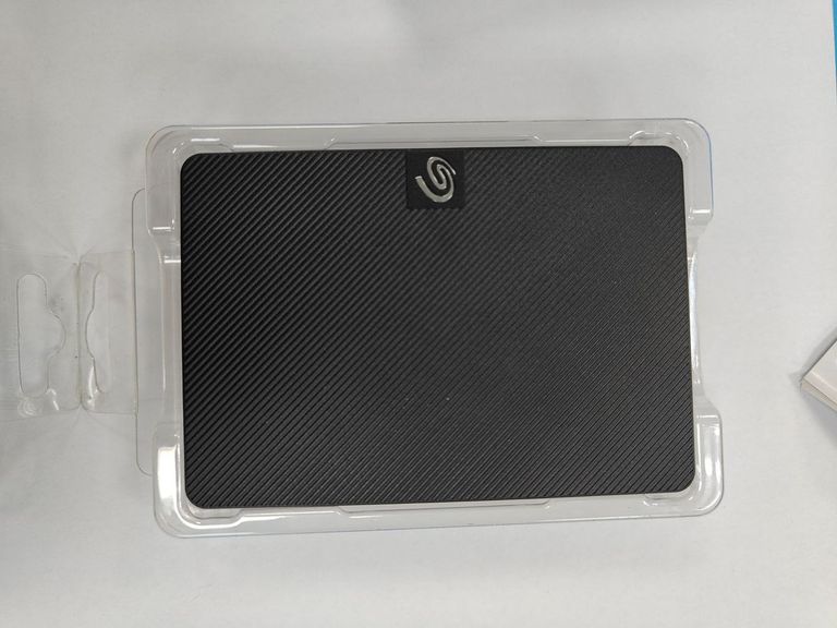 Оголошення Seagate expansion portable 2 tb Б/У