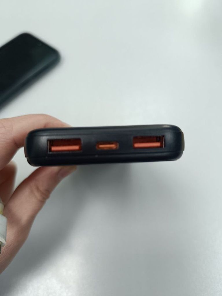 Дешево Proove illuminator 2 22.5w 10000mah з ломбарду