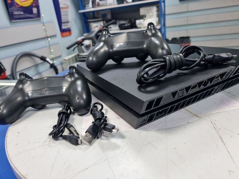 Оголошення Sony playstation 4 500gb Б/У