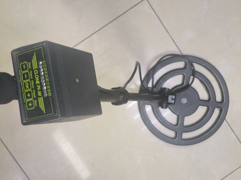 Оголошення Clone pi-w Б/У