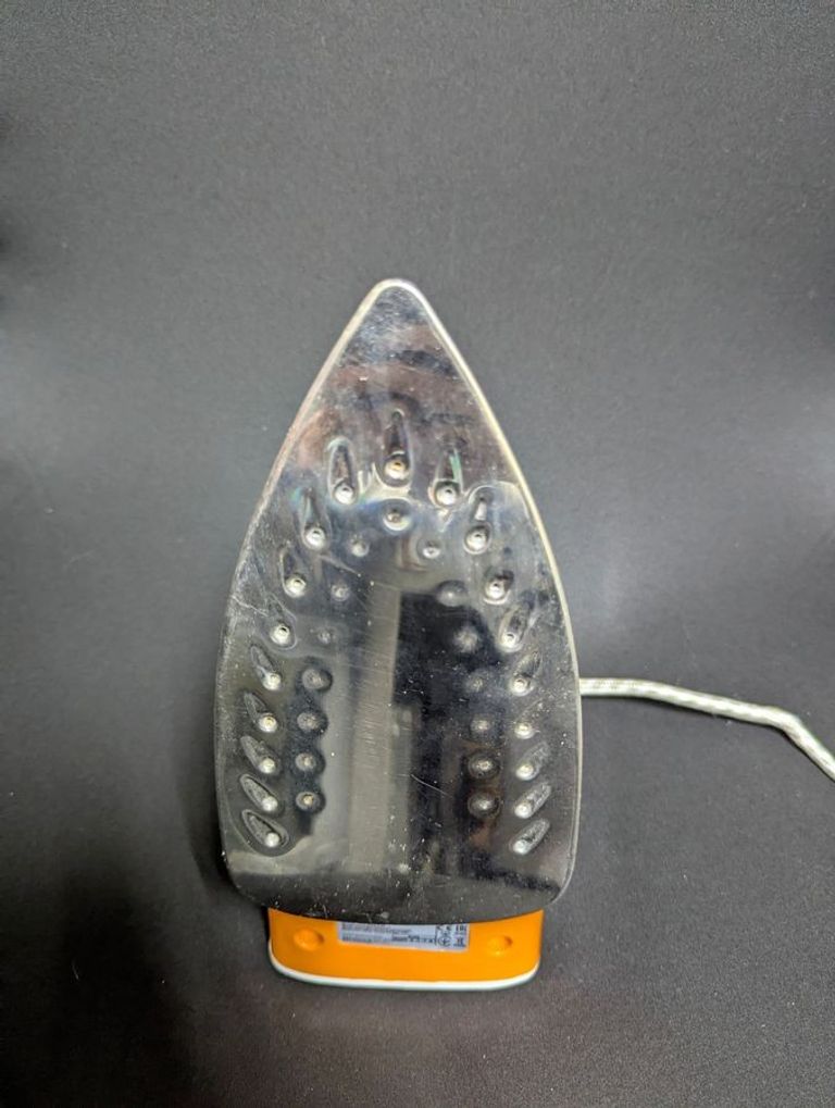 Оголошення Saturn st-cc7142 Б/У