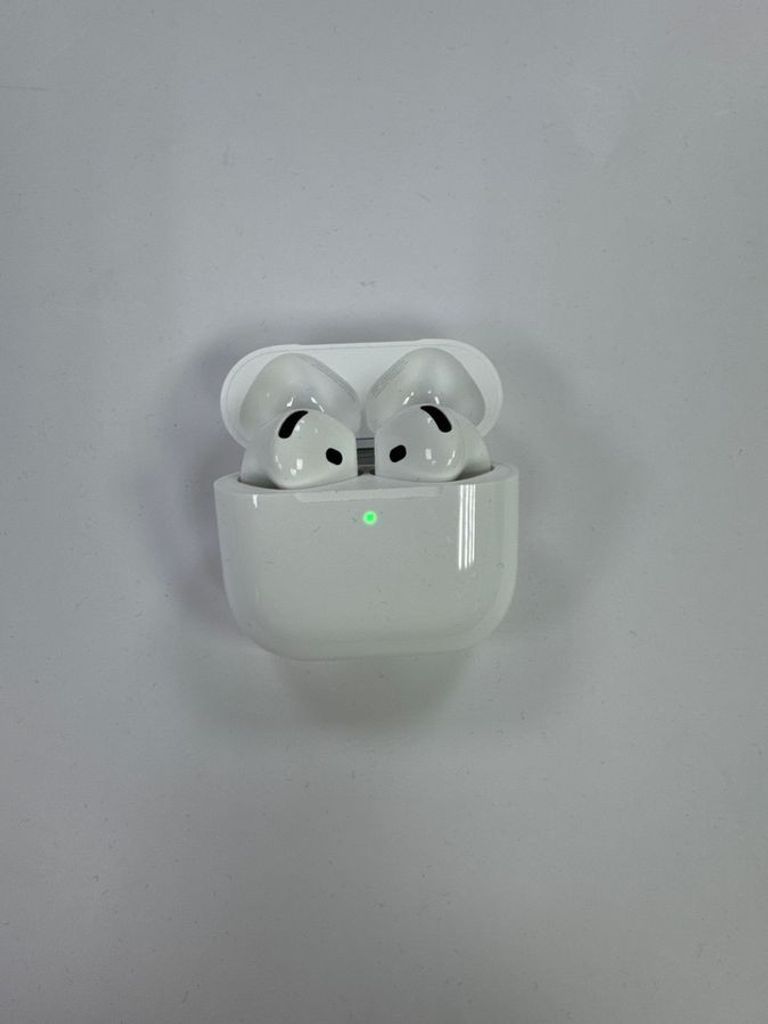 Дешево Apple airpods 4 з ломбарду