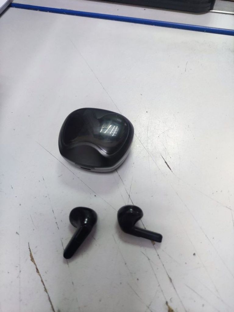 Купити Tws pro Б/У