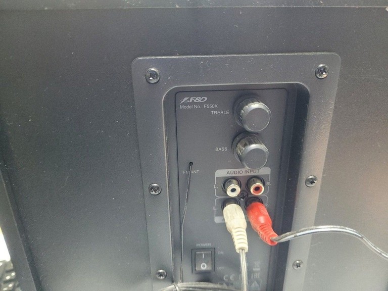 F&d F550X Black Код:01-200925266. Изображение 6