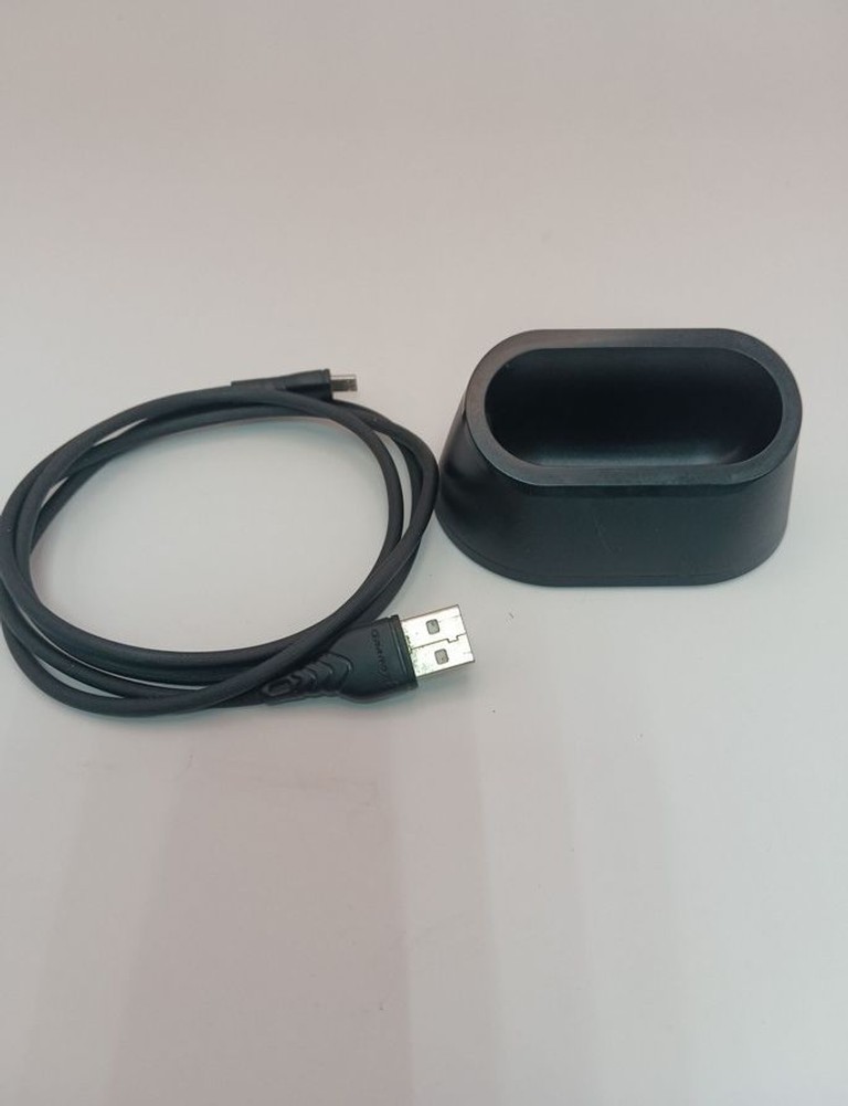 Купити Nomi i220 Red Б/У