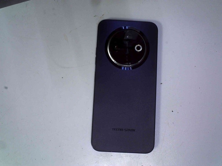 Дешево Tecno spark 30c kl5n 6/128gb з ломбарду