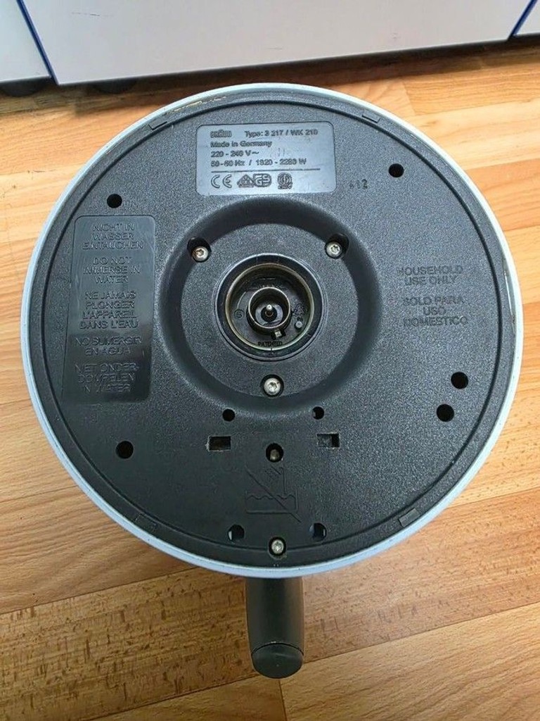 Дешиво Braun wk 210 с ломбарда